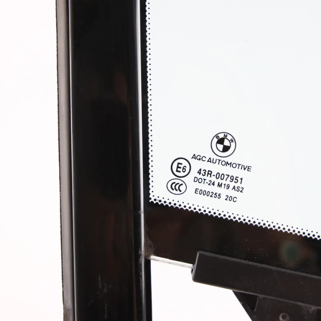 Side Window Glass BMW i3 I01 Green Fixed Front Right Door O/S AS2 to with Part number 7289042 Side Window Glass BMW i3 I01 Green Fixed Front Right Door O/S AS2 - SKU 7289042 - Part number 7289042