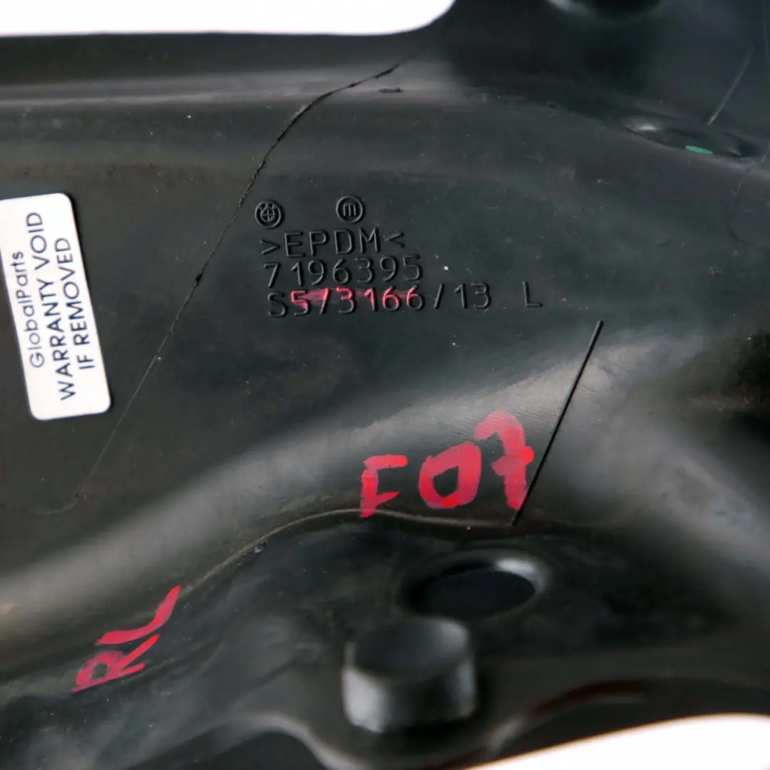 Uszczelka Listwa Drzwi Lewy Tył do BMW 5 F07 GT o numerze 7289261 BMW 5 F07 GT Uszczelka Listwa Drzwi Lewy Tył - SKU 7289261 - Numer Części 7289261