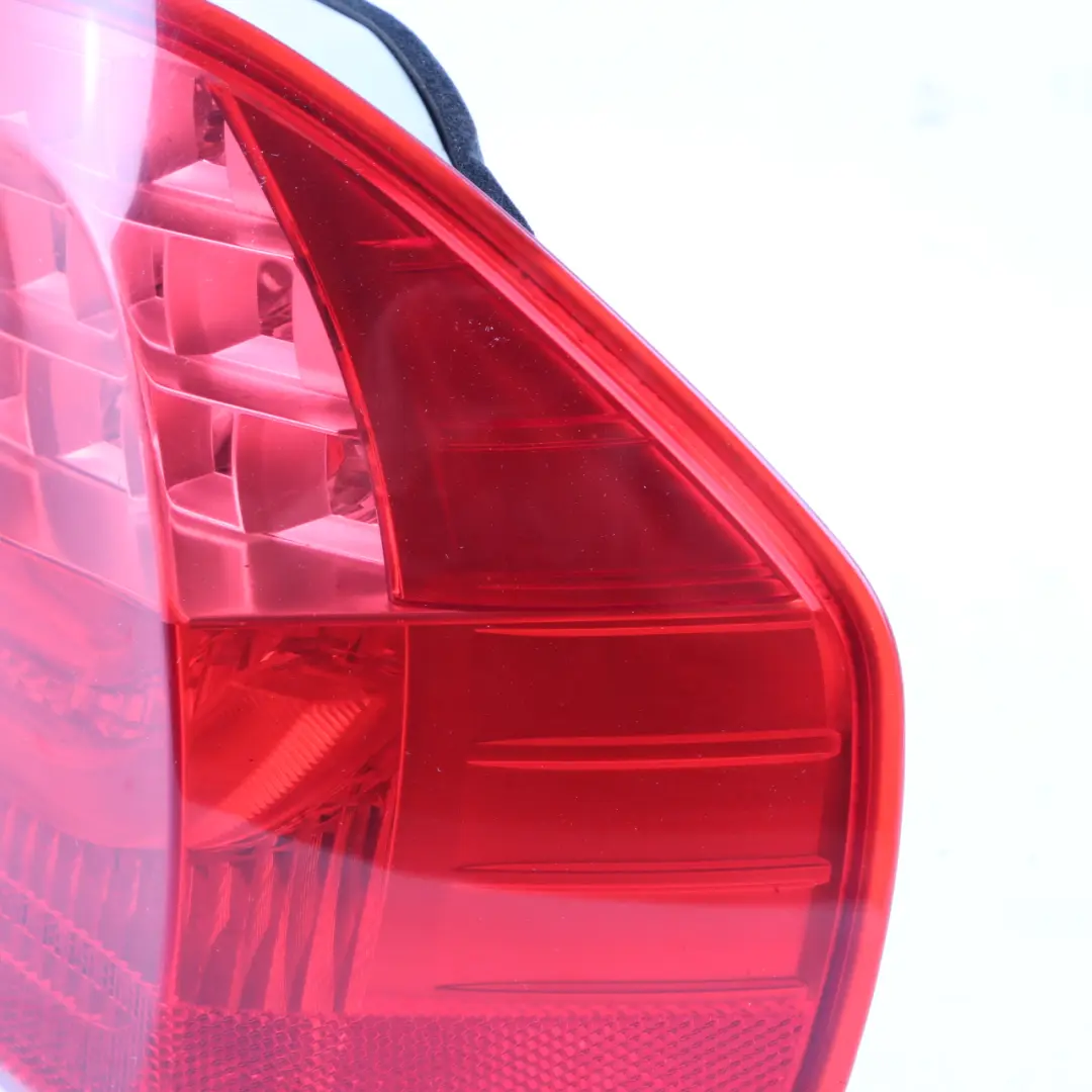 Lamp Light In The Side Panel Rear Right O/S to BMW E90 LCI Saloon with Part number 7289426 BMW E90 LCI Saloon Lamp Light In The Side Panel Rear Right O/S - SKU 7289426-1 - Part number 7289426