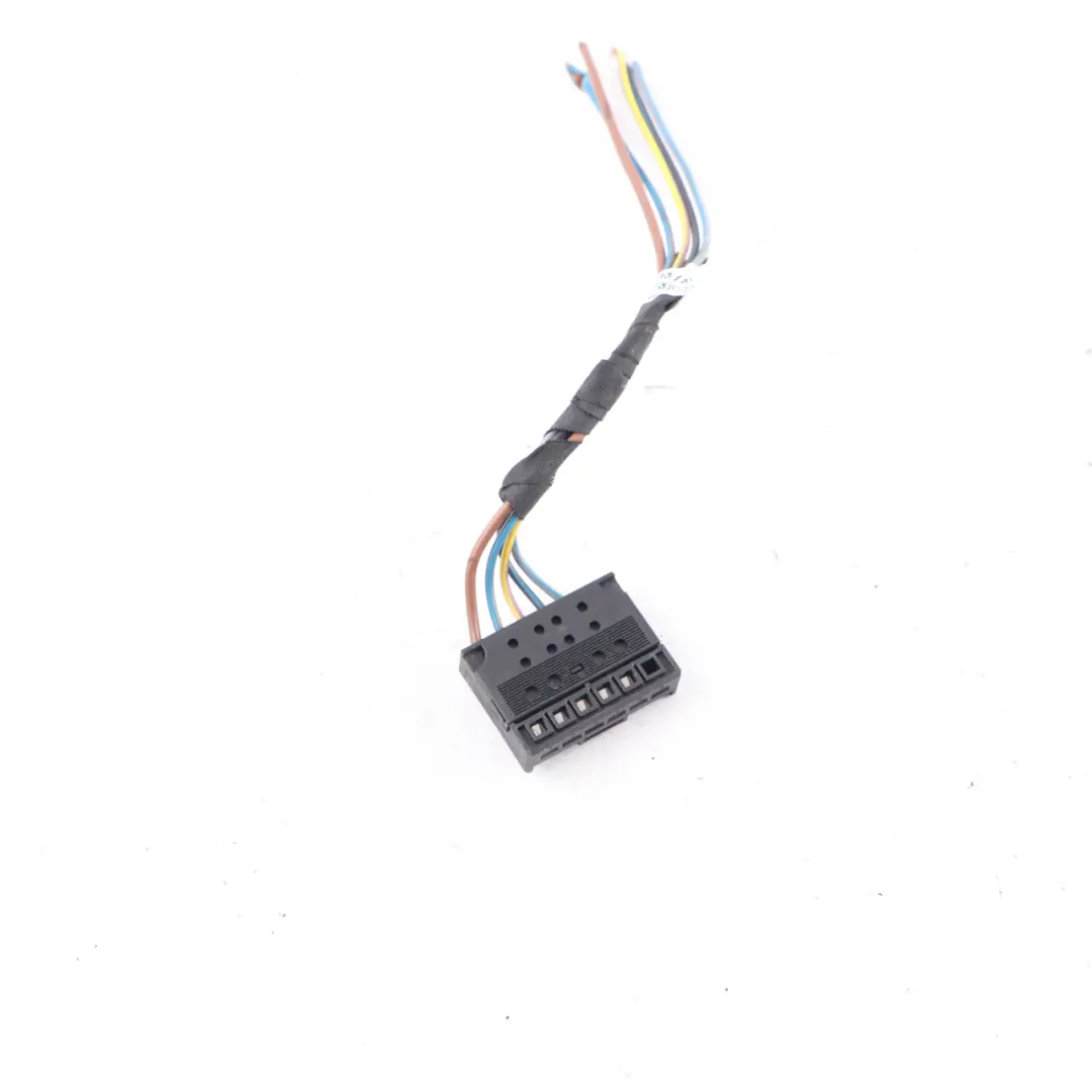 Plug Socket BMW E90 LCI Saloon Lamp Side Panel Rear Right O/S Wiring 6984754 - SKU 7289426-2 - Part number 7289426