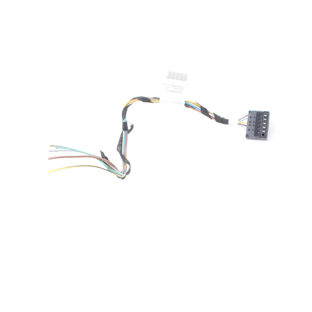 Socket BMW E91 LCI Rear Light Lamp Side Panel Left N/S Wiring 6984754 to Plug with Part number 7289431 Plug Socket BMW E91 LCI Rear Light Lamp Side Panel Left N/S Wiring 6984754 - SKU 7289431-2 - Part number 7289431