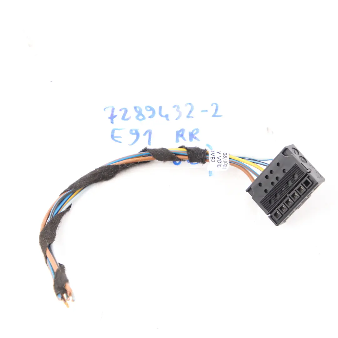 BMW E91 LCI Enchufe Luz Trasera Panel Lateral Derecho Cableado 6984754 - SKU 7289432-2 - Número de pieza 7289432