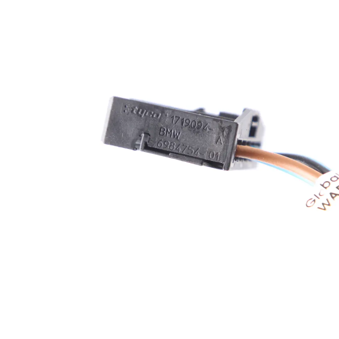 BMW E91 LCI Enchufe Luz Trasera Panel Lateral Derecho Cableado 6984754 - SKU 7289432-2 - Número de pieza 7289432
