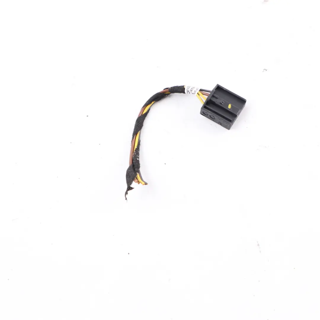 BMW E91 LCI Rear Light Lamp Trunk Tailgate Left N/S Plug Socket Wiring 6984746 - SKU 7289433-1 - Part number 7289433