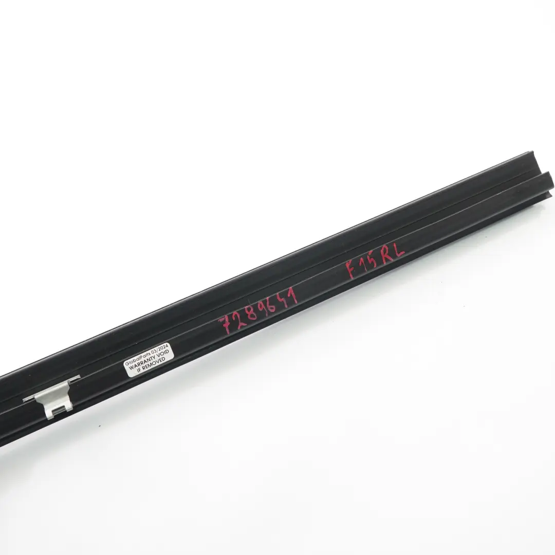 Intérieur Fenêtre Cache Canal Arrière Gauche Scellement pour BMW X5 F15 Porte à propos du numéro de pièce 7289641 BMW X5 F15 Porte Intérieur Fenêtre Cache Canal Arrière Gauche Scellement - SKU 7289641 - Numéro de pièce 7289641