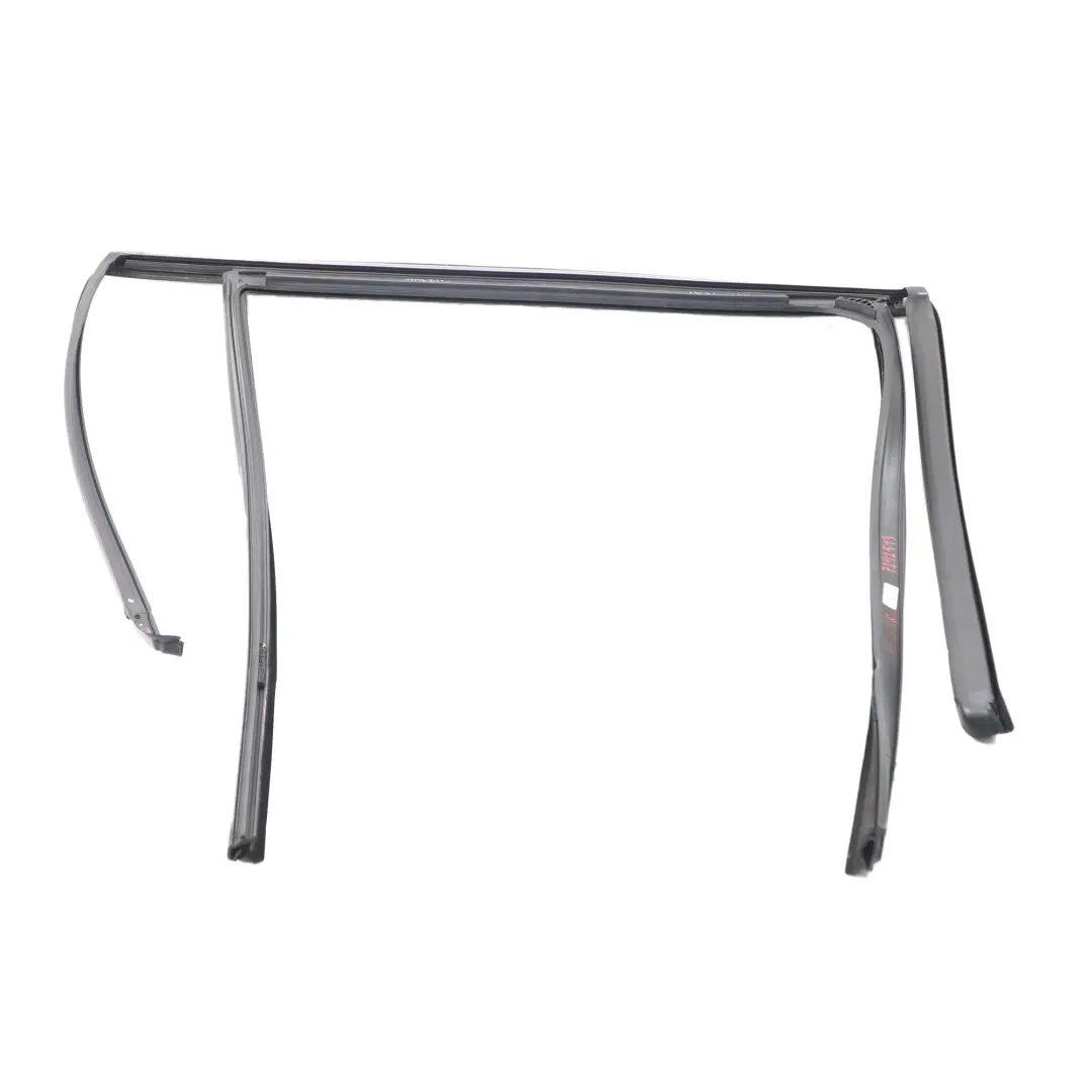 Puerta Sello Ventana Guía Trasera Derecha Sellado Junta Goma para BMW X5 F15 con número de pieza 7289668 BMW X5 F15 Puerta Sello Ventana Guía Trasera Derecha Sellado Junta Goma - SKU 7289668 - Número de pieza 7289668