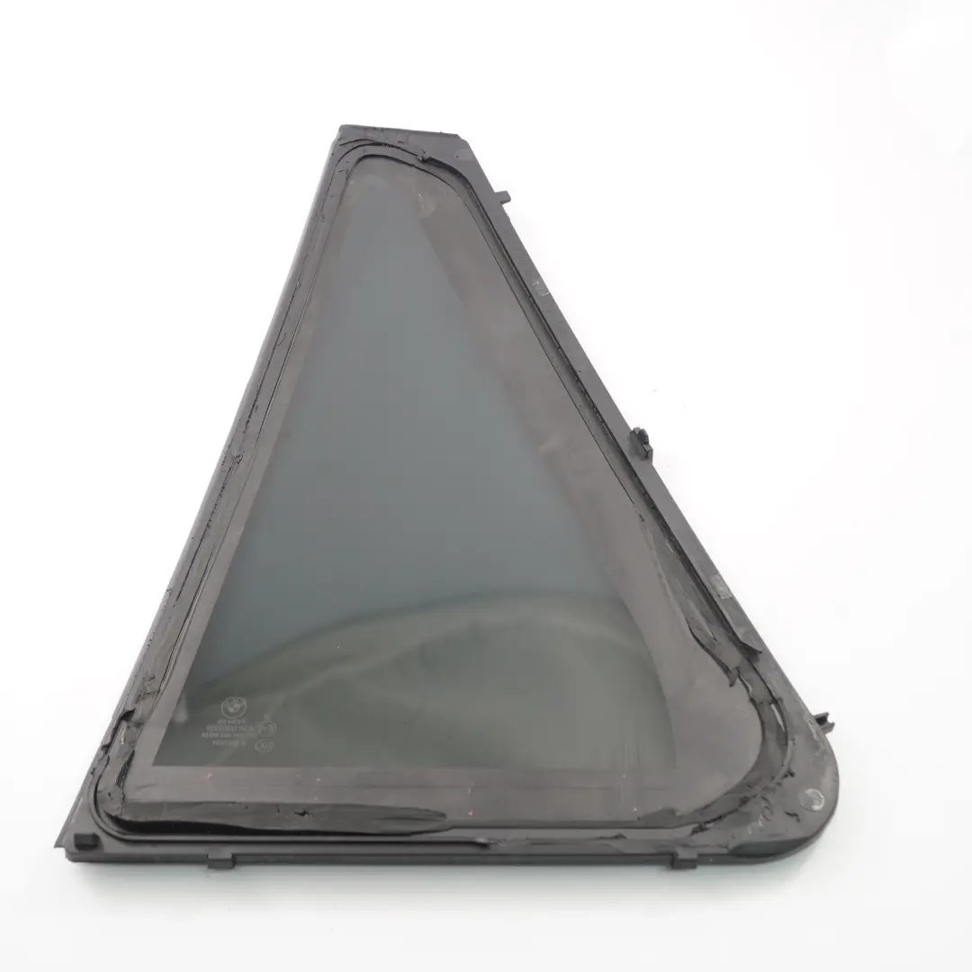 Door Fixed Window Glass Rear Right O/S Triangle SSG Black AS3 to BMW X5 F15 with Part number 7289686 BMW X5 F15 Door Fixed Window Glass Rear Right O/S Triangle SSG Black AS3 - SKU 7289686 - Part number 7289686