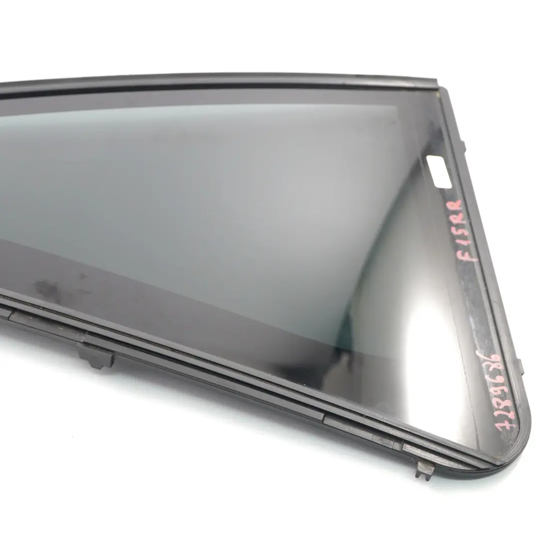 BMW X5 F15 Porte Vitres Fixes Arrière Droite Triangle SSG Noir AS3 - SKU 7289686 - Numéro de pièce 7289686
