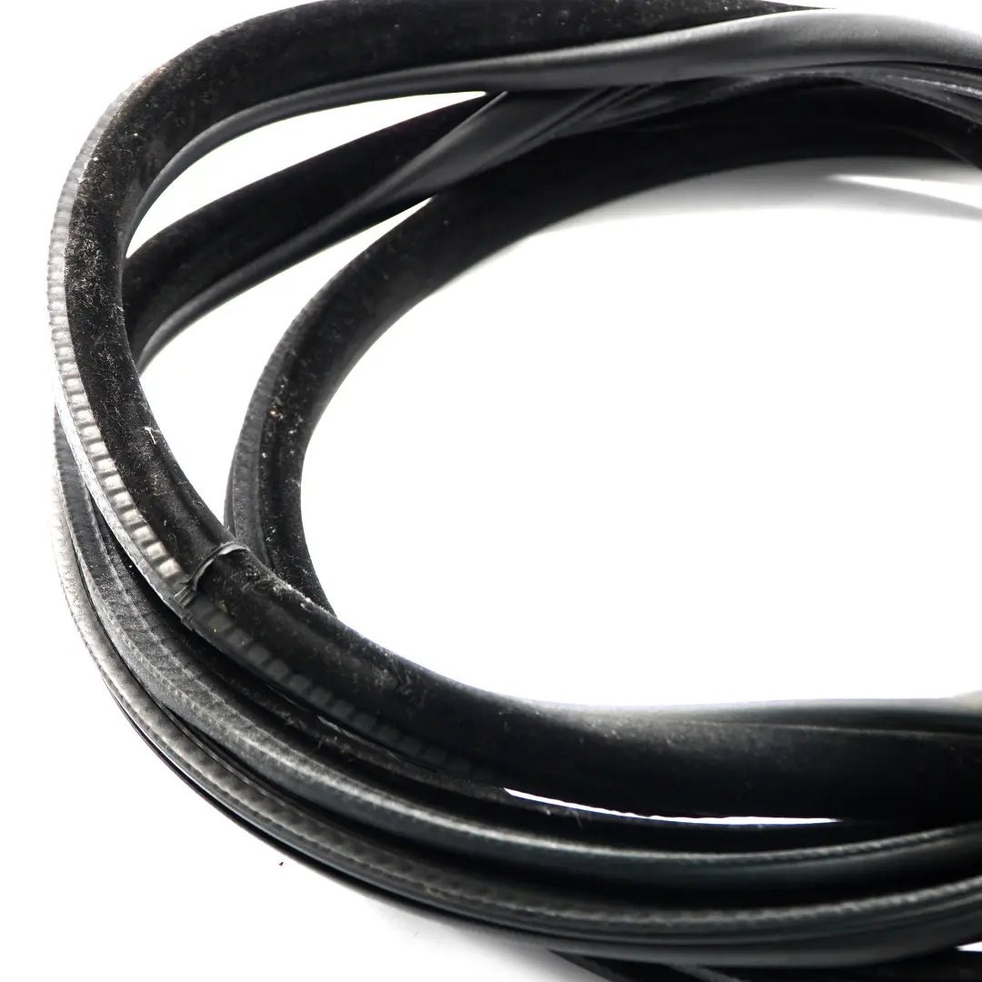 Door Seal Edge Protection Rear Left Right N/O/S Rubber Gasket to BMW X5 F15 with Part number 7289689 BMW X5 F15 Door Seal Edge Protection Rear Left Right N/O/S Rubber Gasket - SKU 7289689 - Part number 7289689