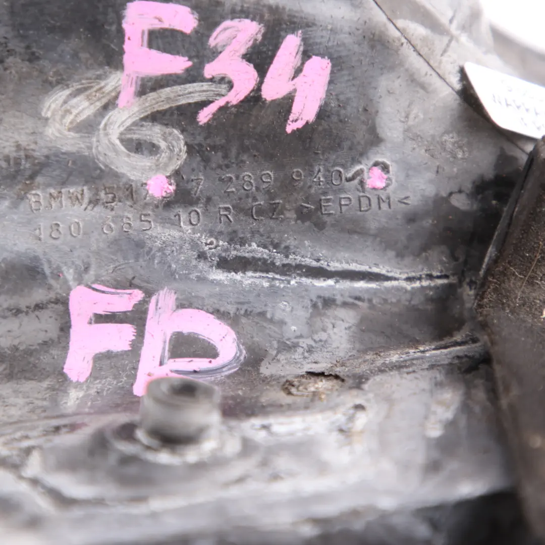 Canale Guarnizione Guarnizione Porta Anteriore Destra per BMW F34 GT con numero di parte 7289940 BMW F34 GT Canale Guarnizione Guarnizione Porta Anteriore Destra - SKU 7289940 - Numero di parte 7289940