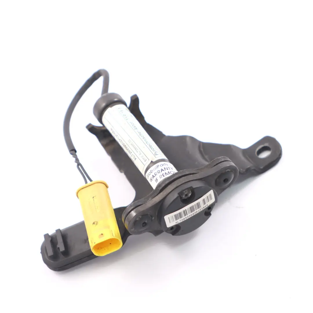 Bonnet Actuator BMW E82 E88 Hood Pedestrian Protection Left N/S to with Part number 7289995 Bonnet Actuator BMW E82 E88 Hood Pedestrian Protection Left N/S - SKU 7289995 - Part number 7289995