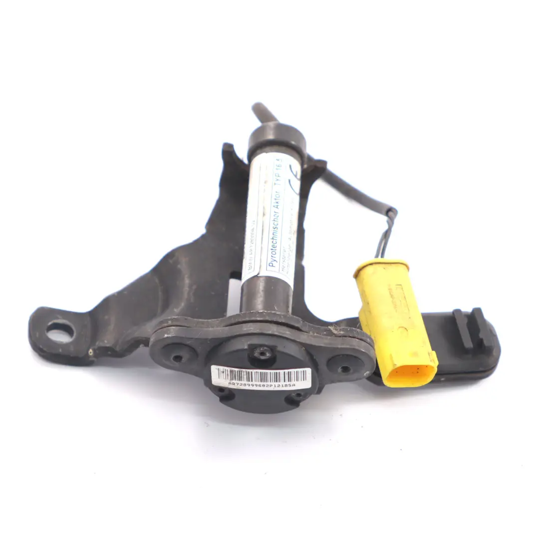 Actionneur de capot BMW E82 E88 Protection piétons Capuche Droit pour à propos du numéro de pièce 7289996 Actionneur de capot BMW E82 E88 Protection piétons Capuche Droit - SKU 7289996 - Numéro de pièce 7289996