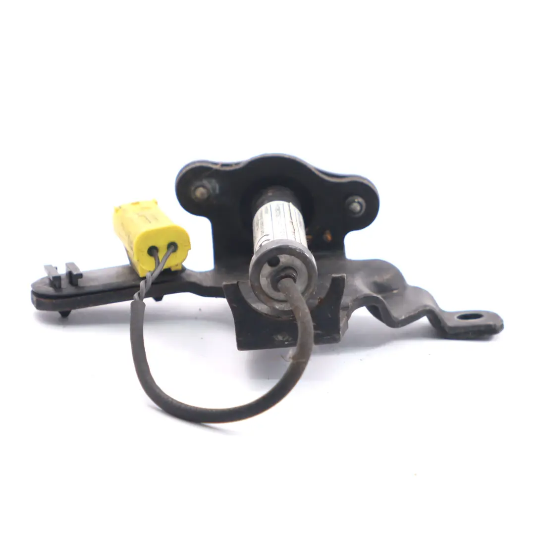  Actionneur de capot BMW E82 E88 Protection piétons Capuche Droit - SKU 7289996 - Numéro de pièce 7289996