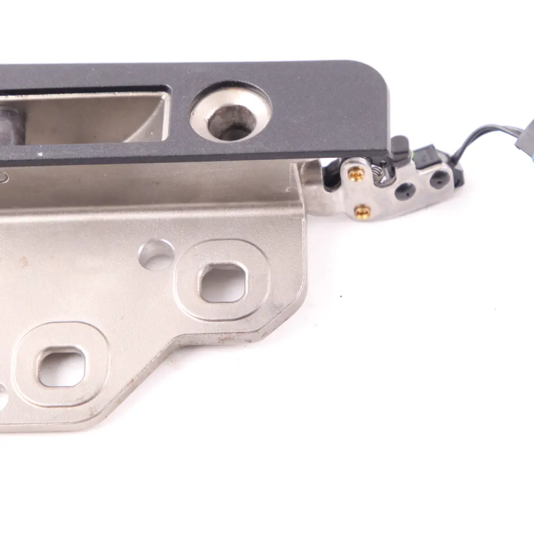 BMW F33 F83 M4 Convertible Hardtop Top Left N/S Roof Lock Base Plate - SKU 7290347 - Part number 7290347