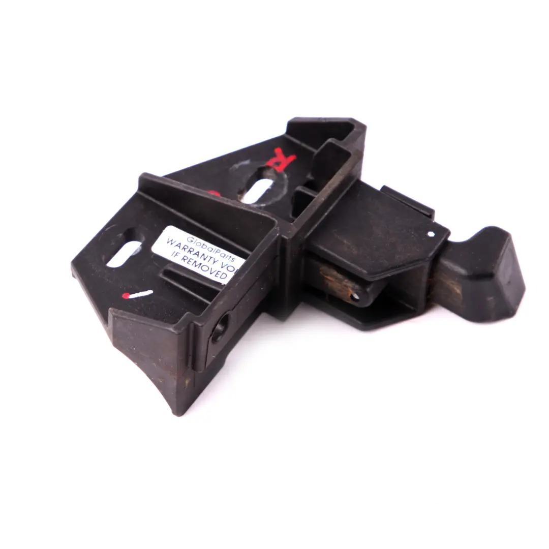 Verdeckhalterung Block rechts für BMW F33 F83 M4 Cabrio mit Teilenummer 7290352 BMW F33 F83 M4 Cabrio Verdeckhalterung Block rechts - SKU 7290352 - Teilenummer 7290352