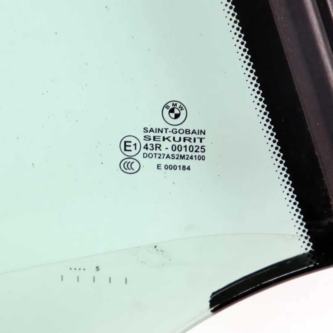 Vetro Posteriore Destro Laterale AS2 per BMW F23 Cabrio con numero di parte 7290494 BMW F23 Cabrio Vetro Posteriore Destro Laterale AS2 - SKU 7290494 - Numero di parte 7290494