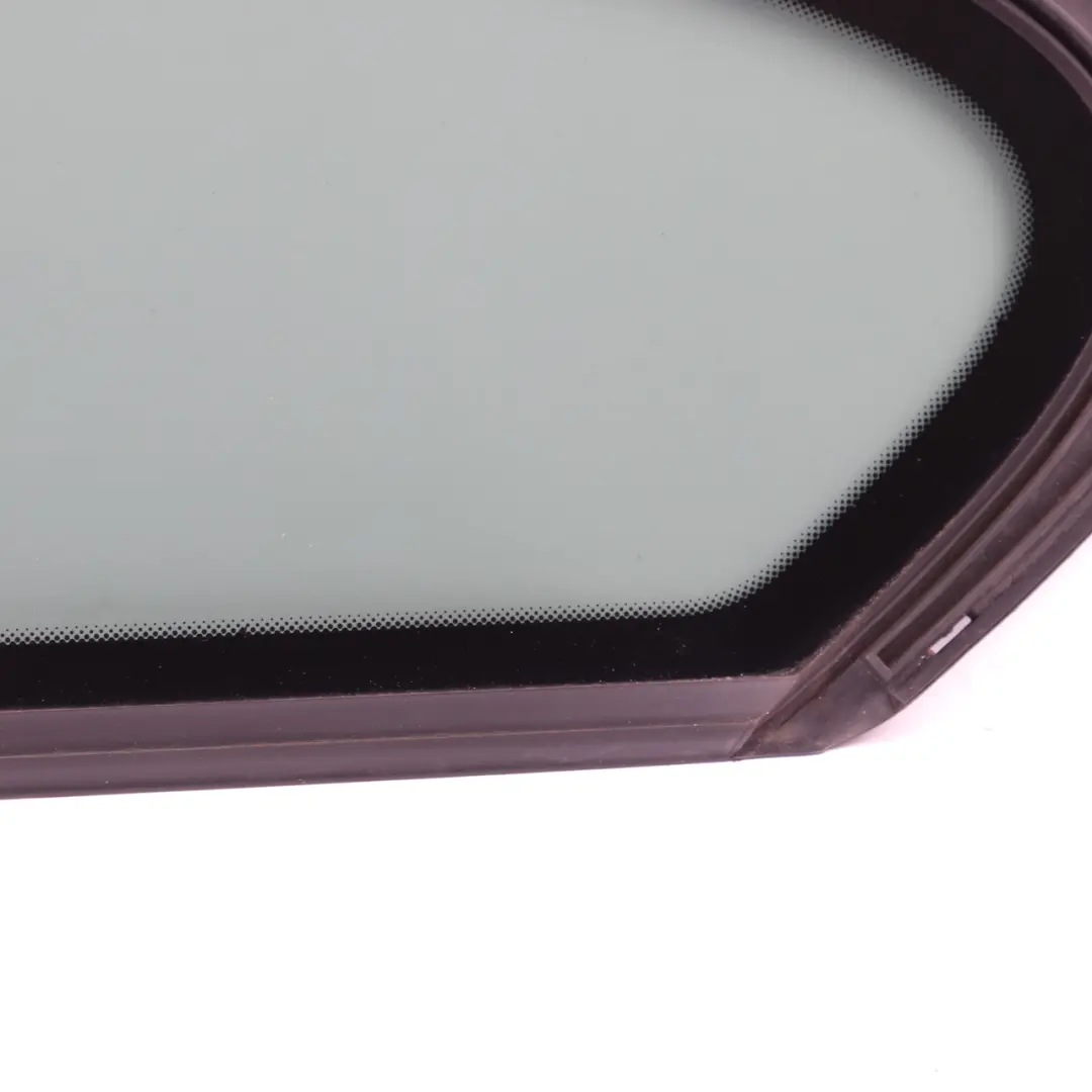 BMW F21 Szyba Boczna Ćwiartka Tylna Lewa Przyciemniana Czarna - SKU 7290533-1 - Numer Części 7290533