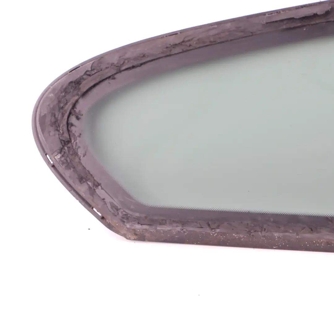 Seitenscheibe Viertel Hinten Links Verglasung getönt Schwarz für BMW F21 mit Teilenummer 7290533 BMW F21 Seitenscheibe Viertel Hinten Links Verglasung getönt Schwarz - SKU 7290533-1 - Teilenummer 7290533