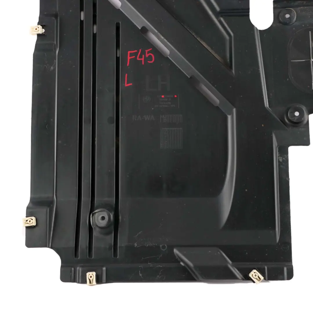 Coprire sottoscocca serbatoio sinistro Guardia per BMW 2 F45 Active Tourer con numero di parte 7290811 BMW 2 F45 Active Tourer Coprire sottoscocca serbatoio sinistro Guardia - SKU 7290811 - Numero di parte 7290811