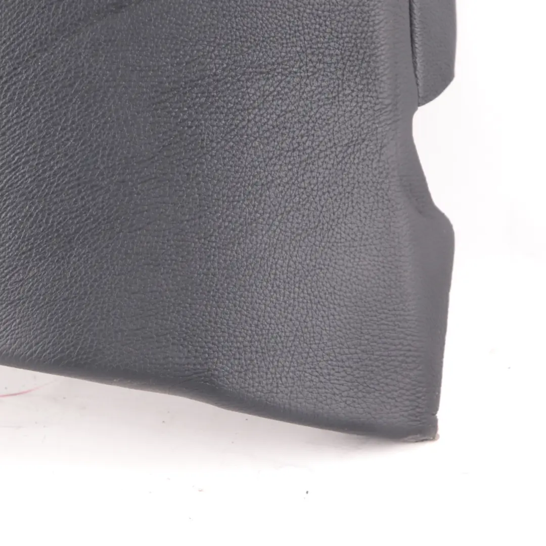 Hinterer Rechter Sitz Side Finisher Leder Schwarz für BMW F20 F21 mit Teilenummer 7291230 BMW F20 F21 Hinterer Rechter Sitz Side Finisher Leder Schwarz - SKU 7291230 - Teilenummer 7291230