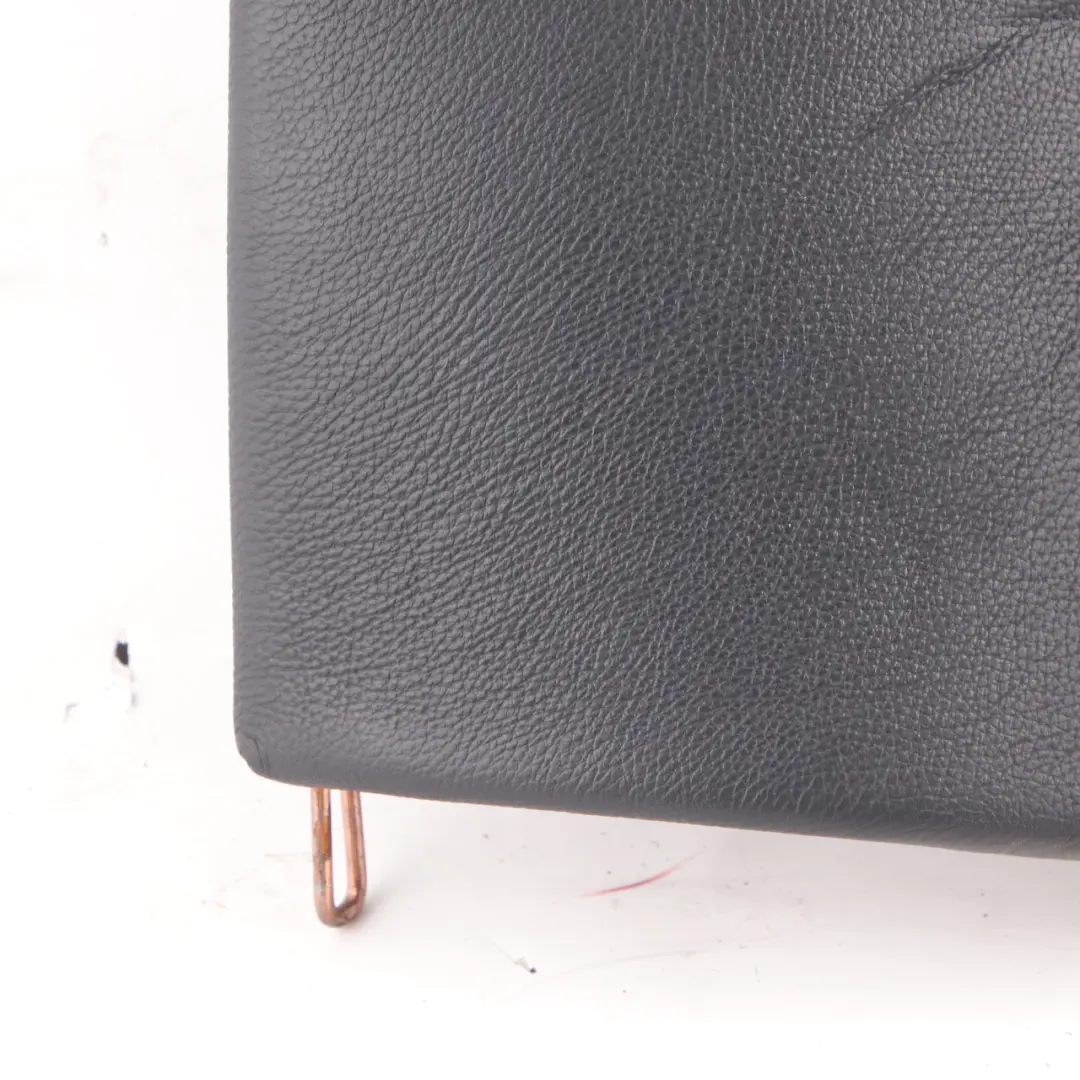 Sedile posteriore destro Finitura laterale in pelle nera per BMW F20 F21 con numero di parte 7291230 BMW F20 F21 Sedile posteriore destro Finitura laterale in pelle nera - SKU 7291230 - Numero di parte 7291230