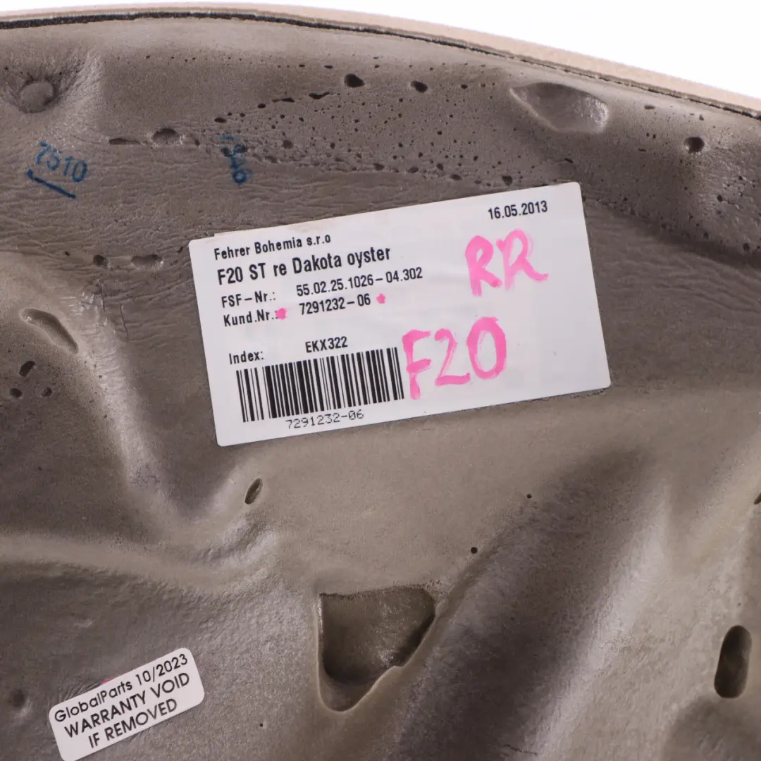 Finitura sedile posteriore destro Rivestimento laterale pelle Oyster per BMW F20 F21 con numero di parte 7291232 BMW F20 F21 Finitura sedile posteriore destro Rivestimento laterale pelle Oyster - SKU 7291232 - Numero di parte 7291232