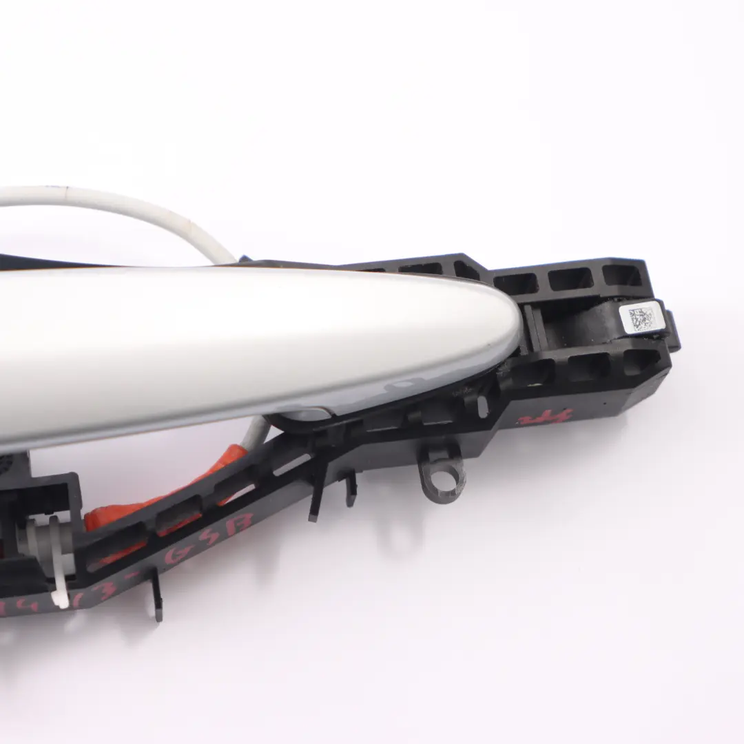 BMW F36 Poignée Porte Arrière Droite Extérieur Argent Glacier Métallisé - A83 - SKU 7291413-GSB - Numéro de pièce 7291413