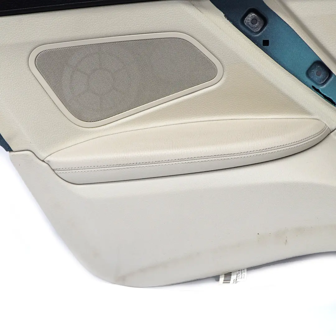 Pannello laterale posteriore sinistro Copertura laterale in pelle bianco per BMW F13 con numero di parte 7291853 BMW F13 Pannello laterale posteriore sinistro Copertura laterale in pelle bianco - SKU 7291853 - Numero di parte 7291853