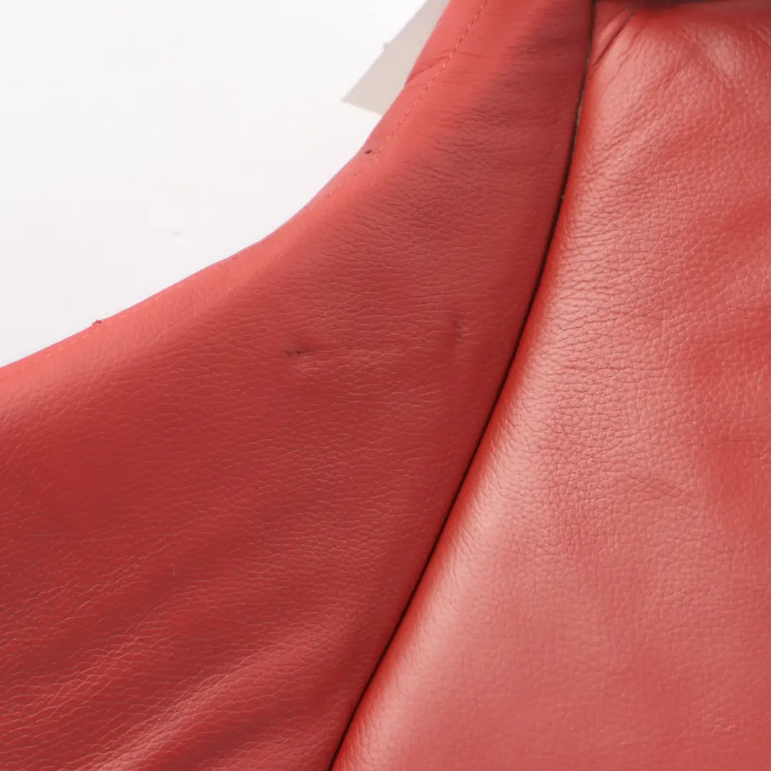 Banquette Arrière Canapé Recouvrement Cuir Dakota Coral Rouge pour BMW F20 à propos du numéro de pièce 7292613 BMW F20 Banquette Arrière Canapé Recouvrement Cuir Dakota Coral Rouge - SKU 7292613 - Numéro de pièce 7292613