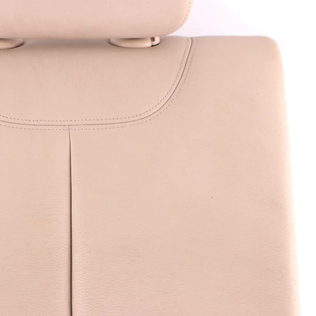 Schienale posteriore destro Copertura panca in pelle Dakota Oyster per BMW F20 F21 con numero di parte 7292617 BMW F20 F21 Schienale posteriore destro Copertura panca in pelle Dakota Oyster - SKU 7292617 - Numero di parte 7292617