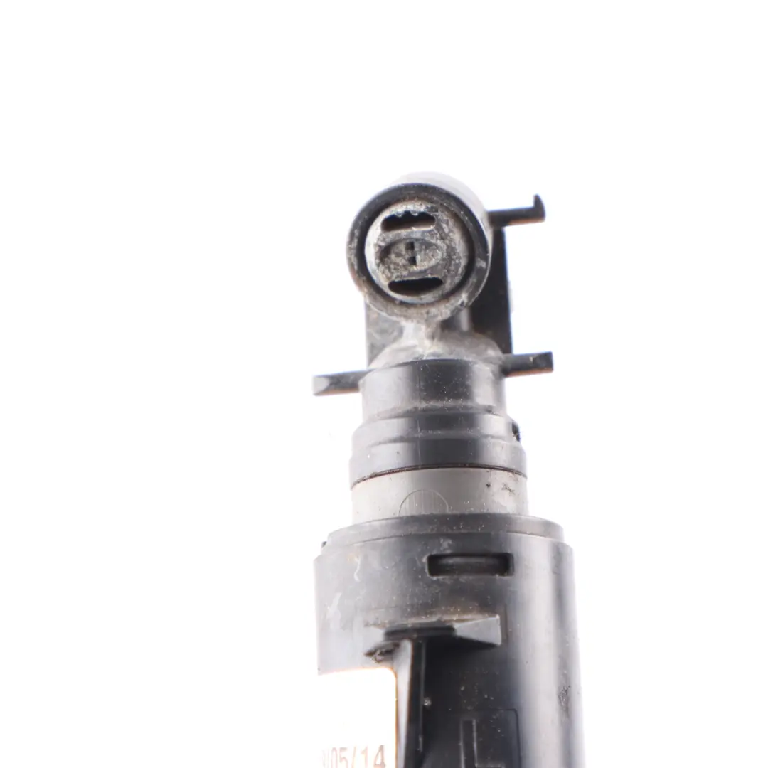 Boquilla De Pulverización Lavafaros Chorro Líquido Izquierda para BMW X5 F15 con número de pieza 7292657 BMW X5 F15 Boquilla De Pulverización Lavafaros Chorro Líquido Izquierda - SKU 7292657 - Número de pieza 7292657