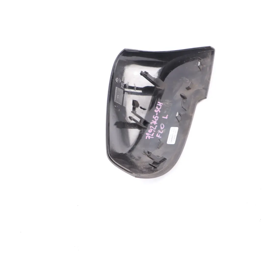 Copri specchietto retrovisore BMW F20 F30 Rivestimento calotta sinistra Nero 668 per con numero di parte 7292745 Copri specchietto retrovisore BMW F20 F30 Rivestimento calotta sinistra Nero 668 - SKU 7292745-SCH - Numero di parte 7292745