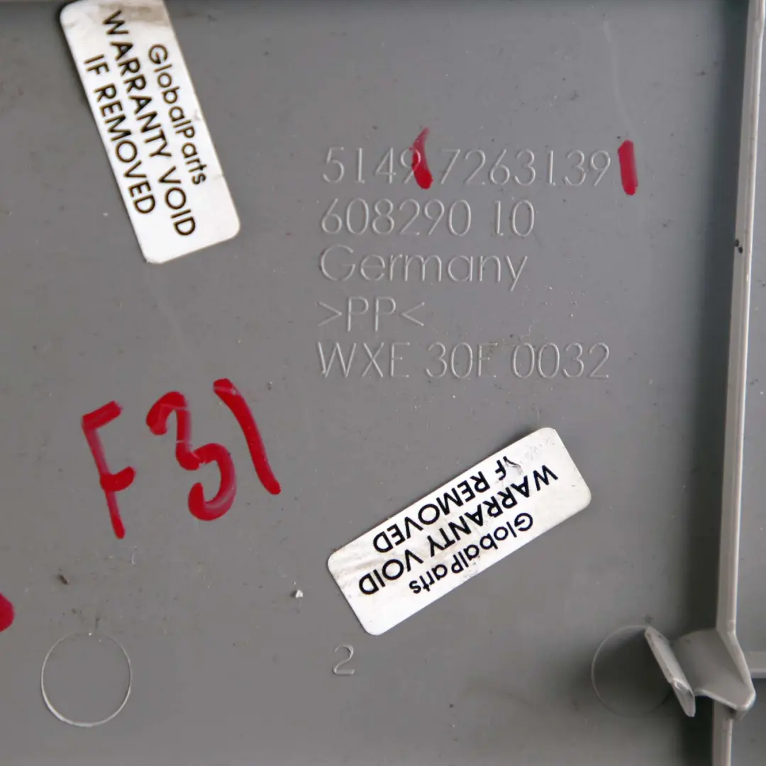 Osłona Tapicerka Wewnętrzna Klapy Bagażnika Górna Szara 7263139 do BMW F31 o numerze 7292918 BMW F31 Osłona Tapicerka Wewnętrzna Klapy Bagażnika Górna Szara 7263139 - SKU 7292918 - Numer Części 7292918