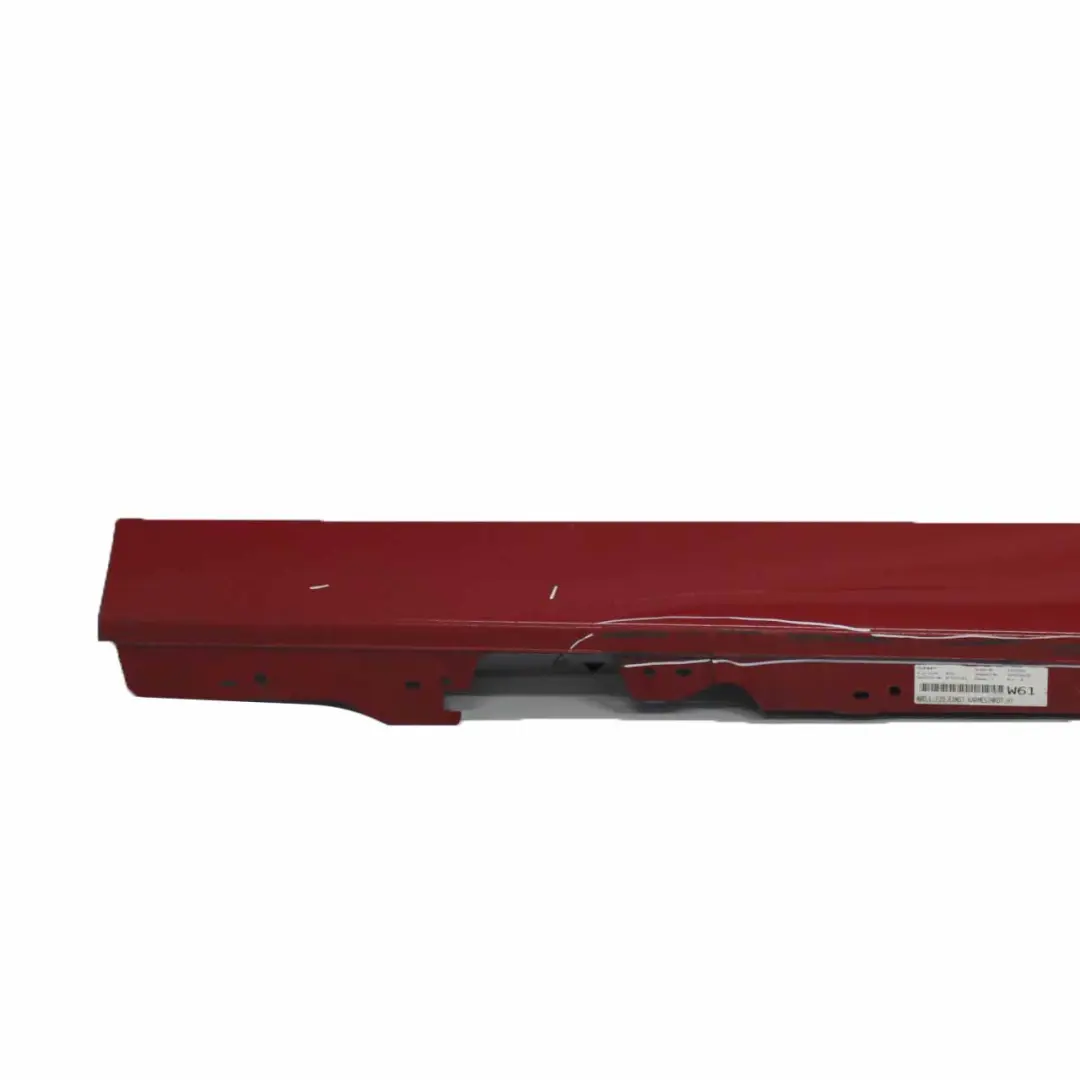 Gonna laterale a sinistra Karmesinrot Rosso Cremisi - A61 per BMW F20 con numero di parte 7293553 BMW F20 Gonna laterale a sinistra Karmesinrot Rosso Cremisi - A61 - SKU 7293553-KAR2 - Numero di parte 7293553