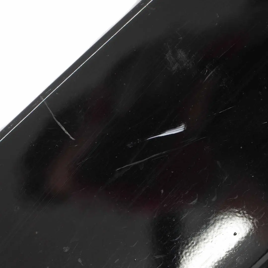 Bas de Caisse Gauche Schwarz 2 Noir - 668 pour BMW F20 à propos du numéro de pièce 7293553 BMW F20 Bas de Caisse Gauche Schwarz 2 Noir - 668 - SKU 7293553-SCH3 - Numéro de pièce 7293553