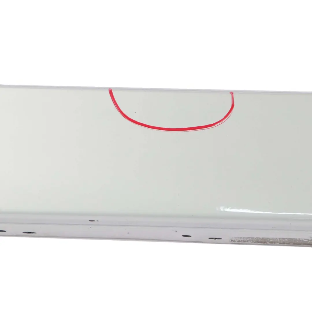 Sill Strip Faldón Lateral Derecho Glaciersilber Silver Metallic - A83 para BMW F20 con número de pieza 7293554 BMW F20 Sill Strip Faldón Lateral Derecho Glaciersilber Silver Metallic - A83 - SKU 7293554-GSB1 - Número de pieza 7293554