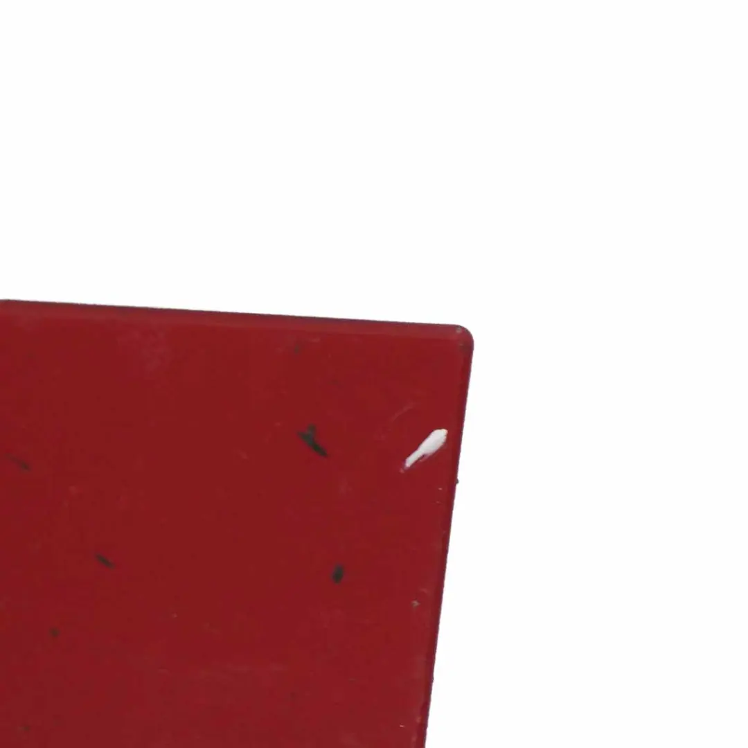 Striscia davanzale Gonna laterale destra Karmesinrot Rosso Cremisi - A61 per BMW F20 con numero di parte 7293554 BMW F20 Striscia davanzale Gonna laterale destra Karmesinrot Rosso Cremisi - A61 - SKU 7293554-KAR2 - Numero di parte 7293554