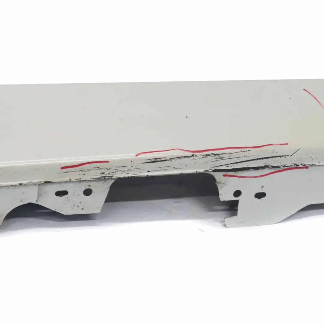 BMW F20 Bande de seuil Jupe latérale droite Mineralweiss Mineral White - A96 - SKU 7293554-MW3 - Numéro de pièce 7293554