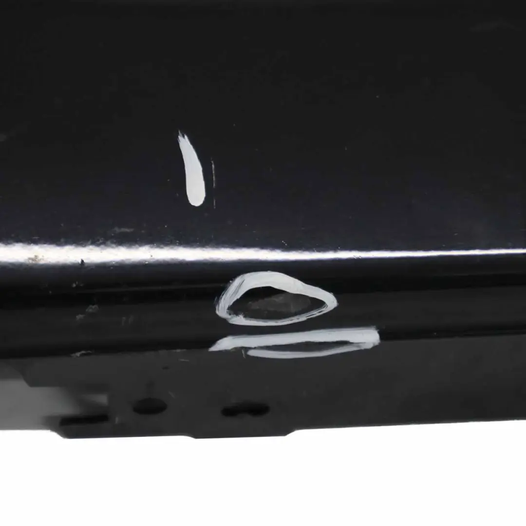 Bas de Porte Facade Droite Schwarz 2 - 668 pour BMW F20 à propos du numéro de pièce 7293554 BMW F20 Bas de Porte Facade Droite Schwarz 2 - 668 - SKU 7293554-SCH4 - Numéro de pièce 7293554