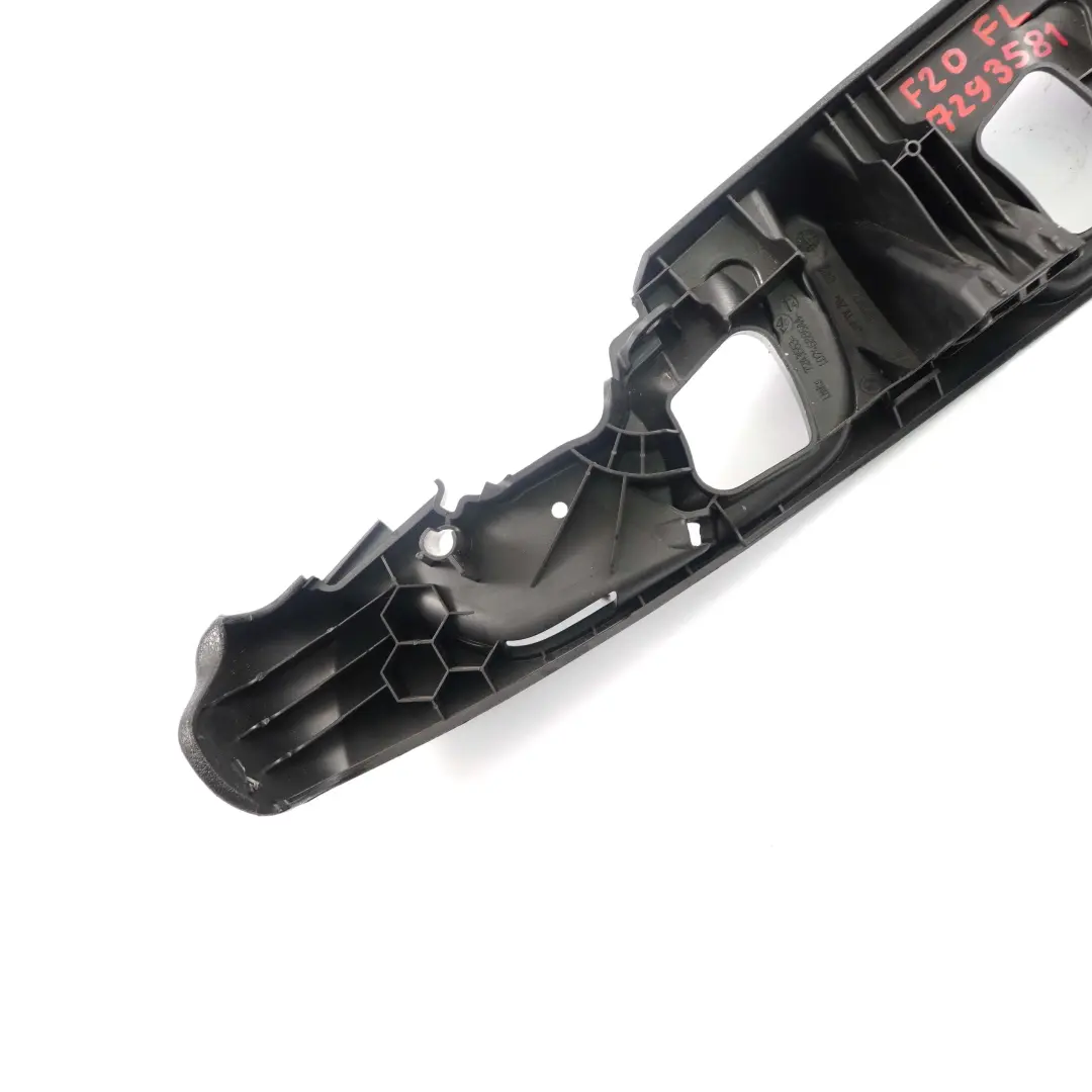 Osłona przełączników fotela lewa do BMW F20 F30 o numerze 7293581 BMW F20 F30 Osłona przełączników fotela lewa - SKU 7293581 - Numer Części 7293581
