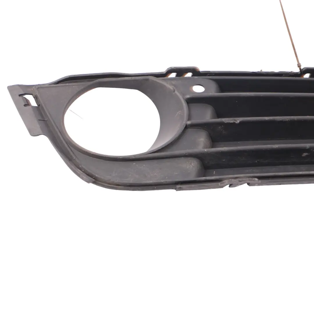 Front Bumper Grille BMW F22 F23 Grid Lateral Cover Fog Light Right O/S to with Part number 7293842 Front Bumper Grille BMW F22 F23 Grid Lateral Cover Fog Light Right O/S - SKU 7293842 - Part number 7293842