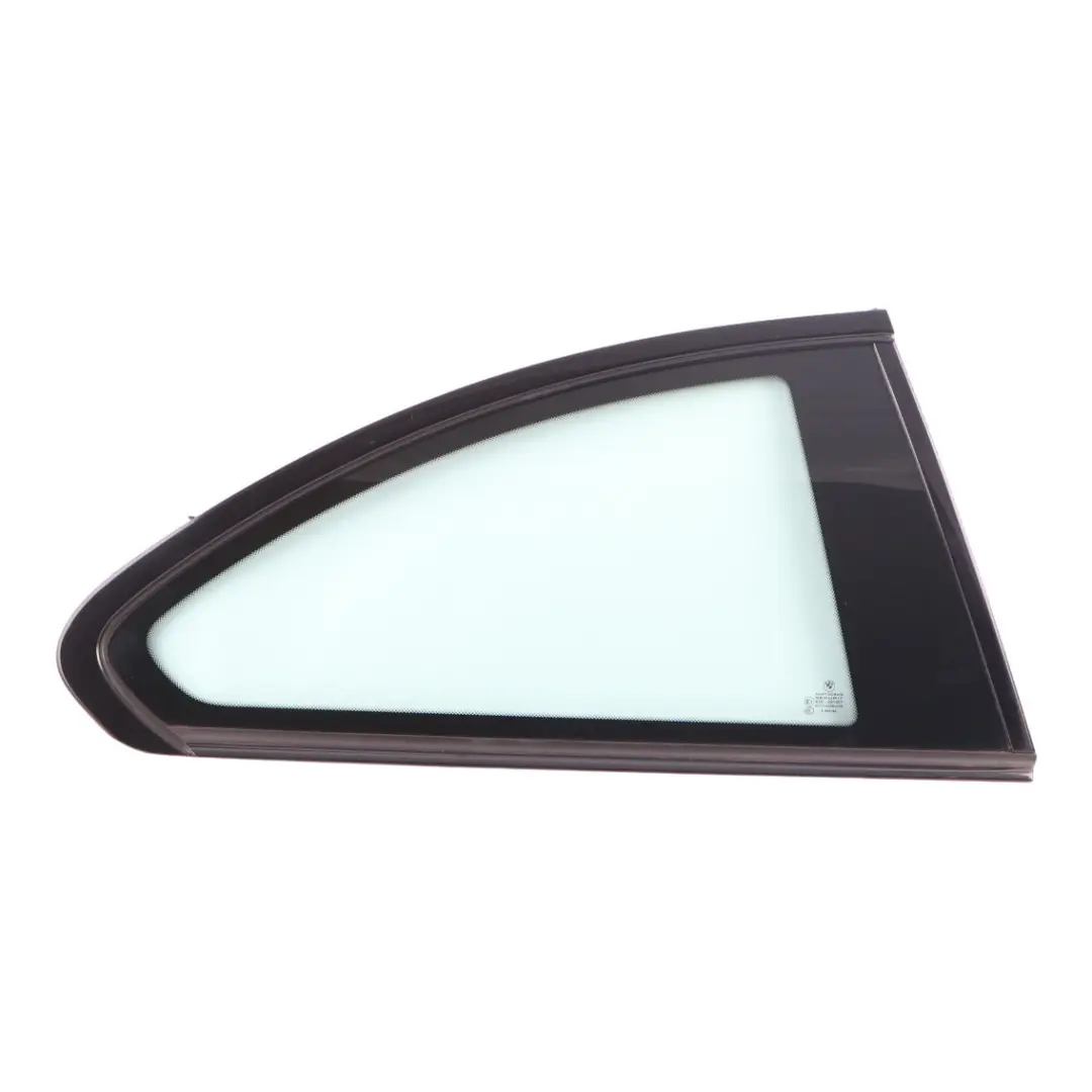 Vitrage arrière droit Glaçage en quart de cercle AS2 pour BMW F22 F87 à propos du numéro de pièce 7294346 BMW F22 F87 Vitrage arrière droit Glaçage en quart de cercle AS2 - SKU 7294346 - Numéro de pièce 7294346