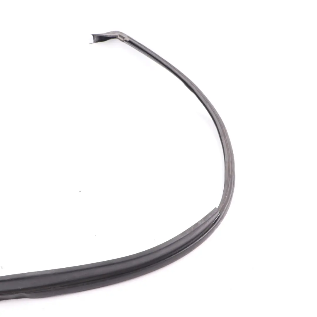 Joint d'étanchéité avant du capot moteur pour BMW X5 F15 X6 F16 à propos du numéro de pièce 7294509 BMW X5 F15 X6 F16 Joint d'étanchéité avant du capot moteur - SKU 7294509 - Numéro de pièce 7294509