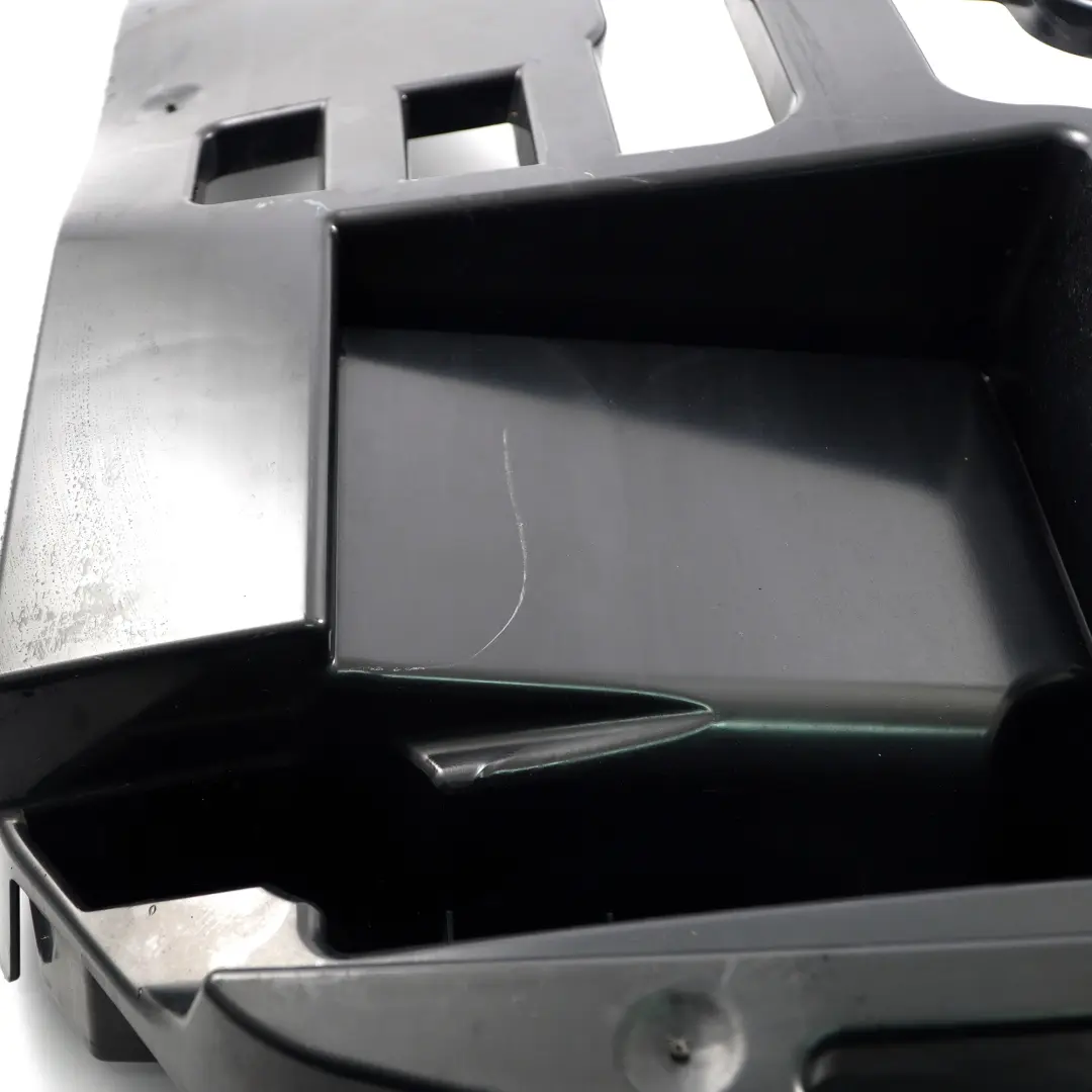 Soporte Montaje Parachoques Trasero Derecho Exterior para BMW X5 F15 M Sport con número de pieza 7294722 BMW X5 F15 M Sport Soporte Montaje Parachoques Trasero Derecho Exterior - SKU 7294722 - Número de pieza 7294722