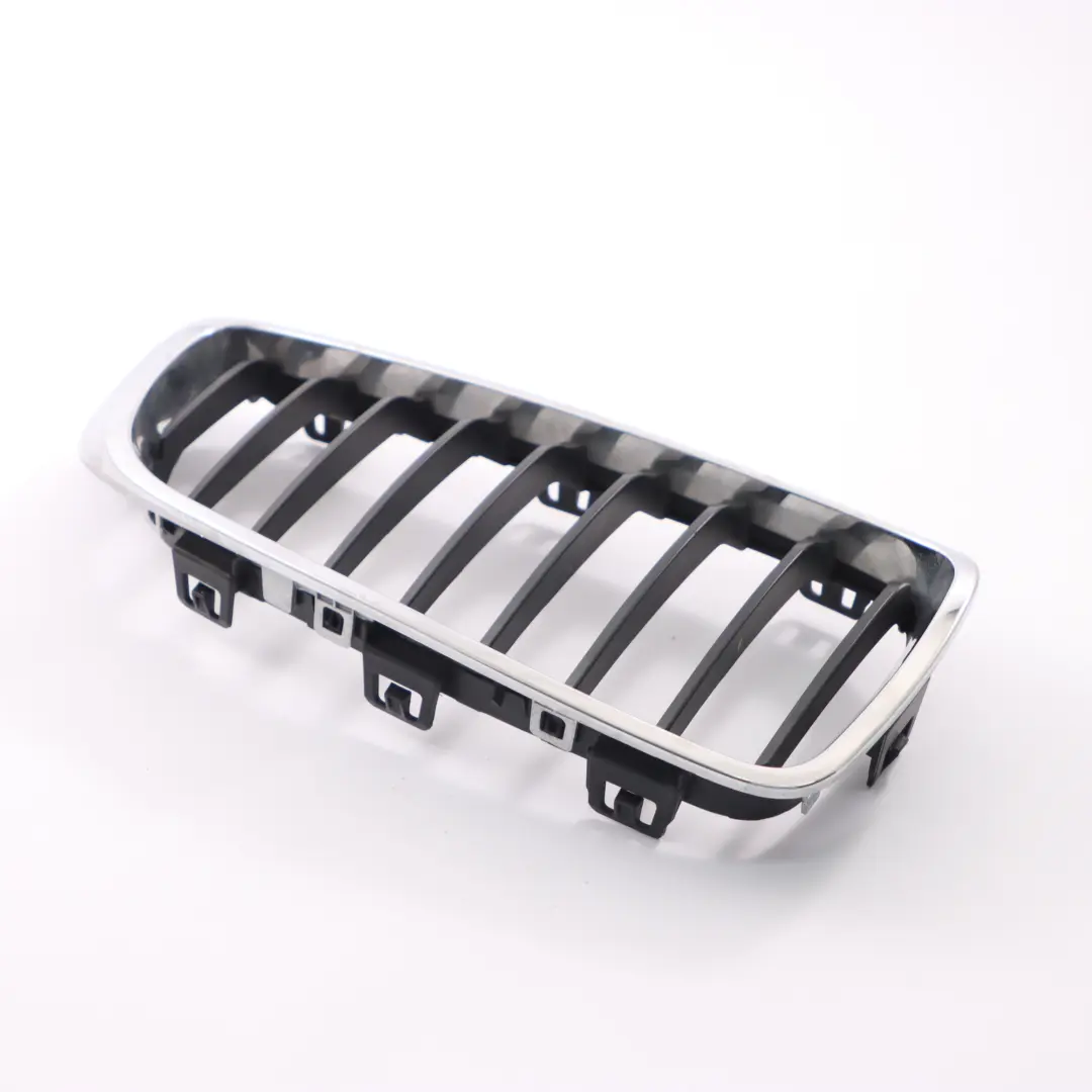 BMW F32 Paraurti anteriore Griglia centrale destra Trim Panel Chrome - SKU 7294818-1 - Numero di parte 7294818