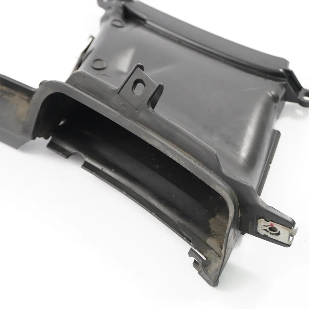 Conducto Delantero Izquierdo Conducto de Aire Lateral para BMW F36 F32 F33 con número de pieza 7294821 BMW F36 F32 F33 Conducto Delantero Izquierdo Conducto de Aire Lateral - SKU 7294821 - Número de pieza 7294821