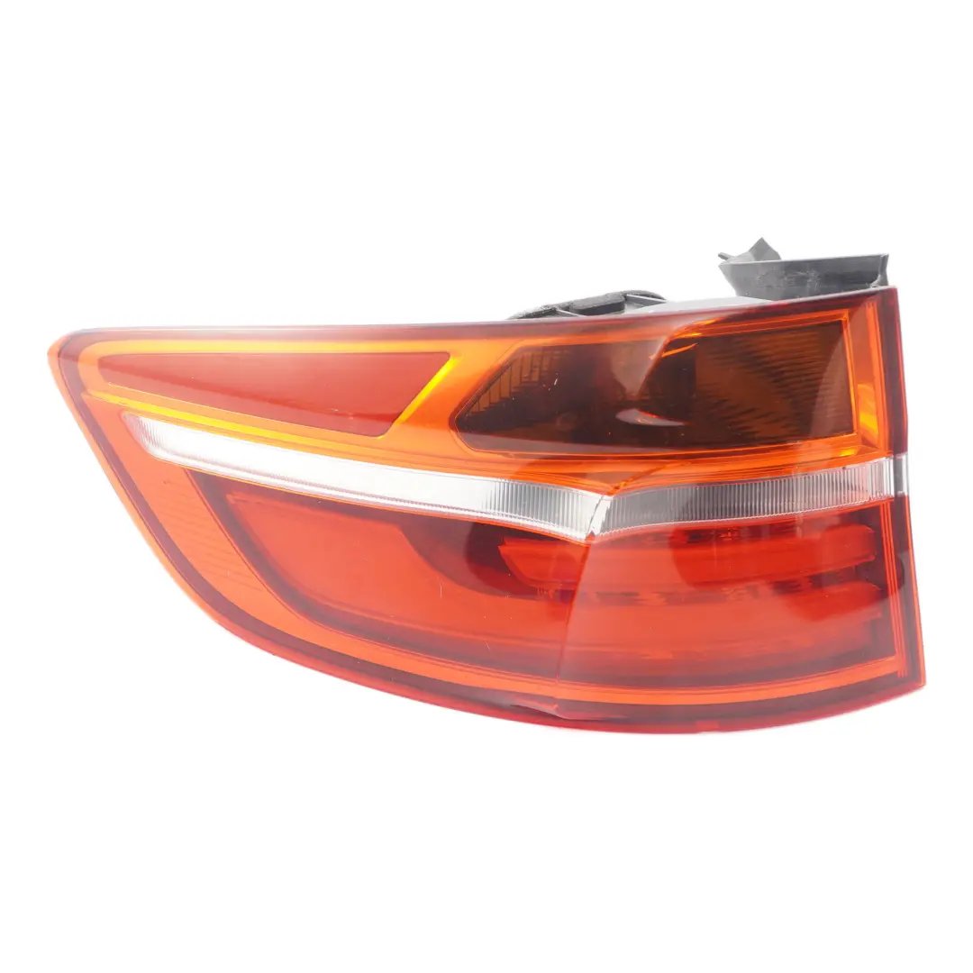 Feu arrière Panneau latéral Feuarrière gauche pour BMW X6 E71 à propos du numéro de pièce 7295001 BMW X6 E71 Feu arrière Panneau latéral Feuarrière gauche - SKU 7295001 - Numéro de pièce 7295001