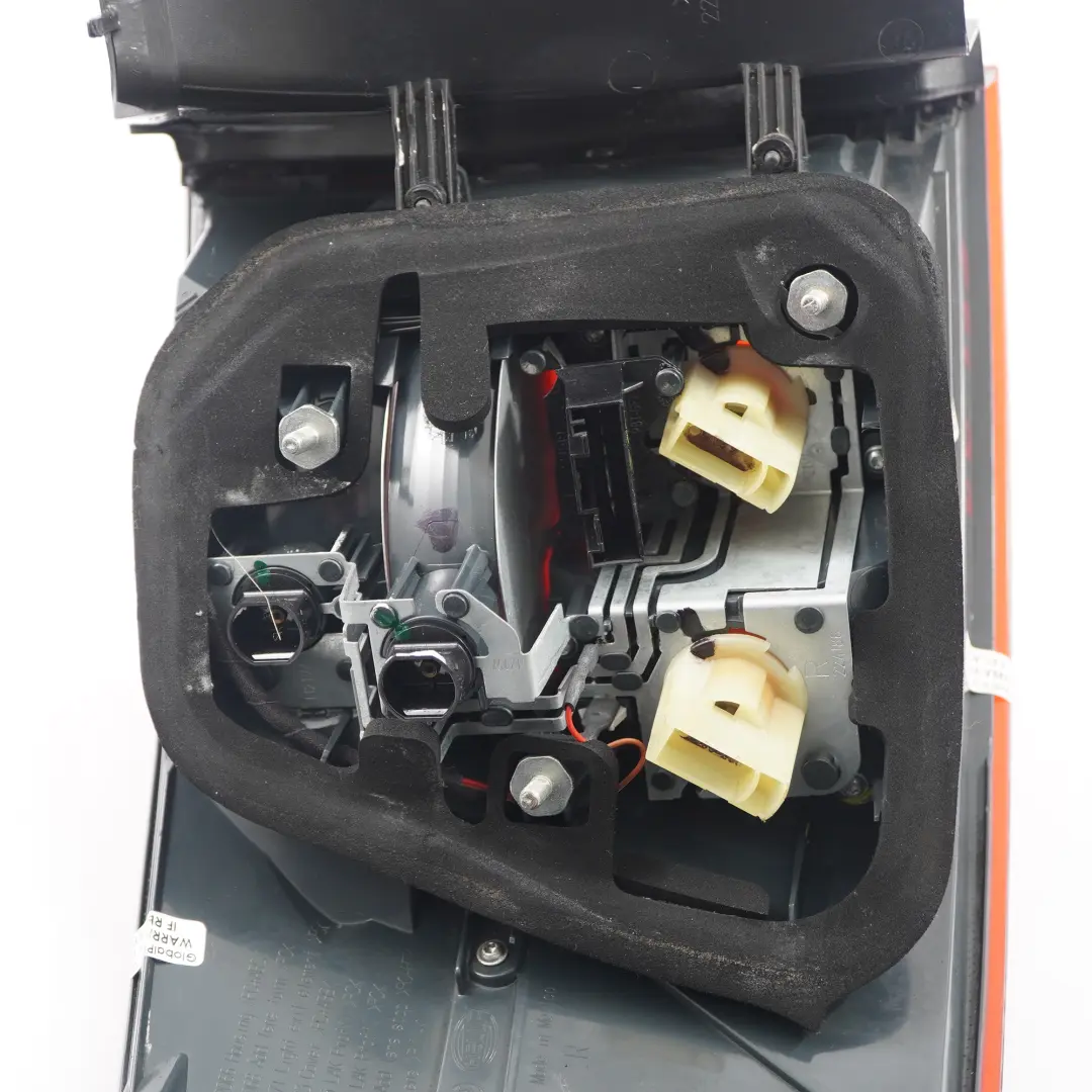 BMW X6 E71 Feu arrière Panneau latéral Feu arrière droit - SKU 7295002 - Numéro de pièce 7295002