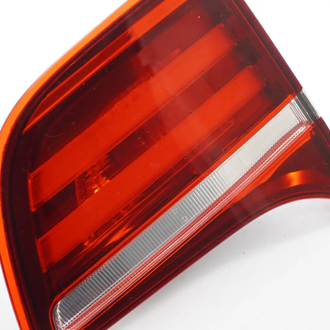 Luz Trasera Tapa Maletero Portón Trasero Izquierda para BMW X6 E71 con número de pieza 7295005 BMW X6 E71 Luz Trasera Tapa Maletero Portón Trasero Izquierda - SKU 7295005 - Número de pieza 7295005