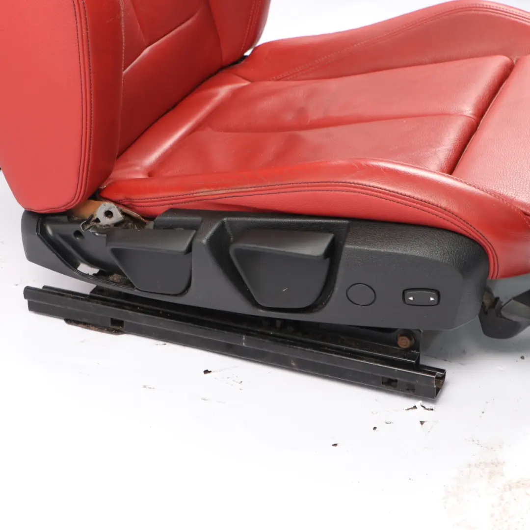 Asiento Delantero M Sport Derecho Interior Cuero Dakota Korall Rojo para BMW F20 con número de pieza 7295148 BMW F20 Asiento Delantero M Sport Derecho Interior Cuero Dakota Korall Rojo - SKU 7295148-4 - Número de pieza 7295148